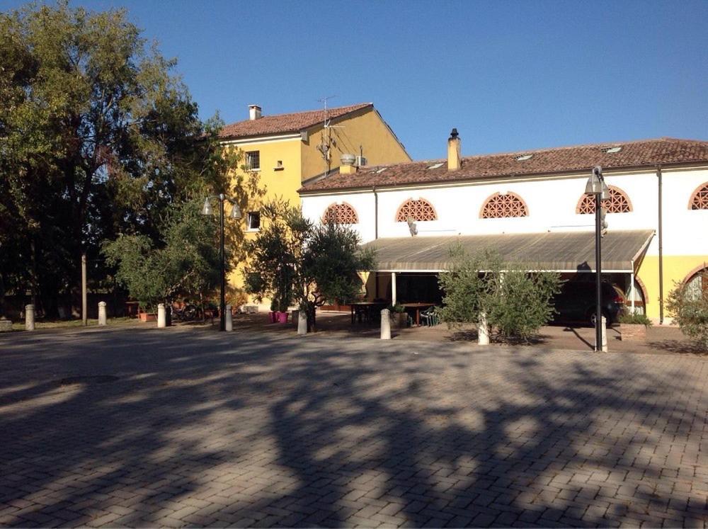 Agriturismo La Rasdora Порто-Мантовано Екстер'єр фото